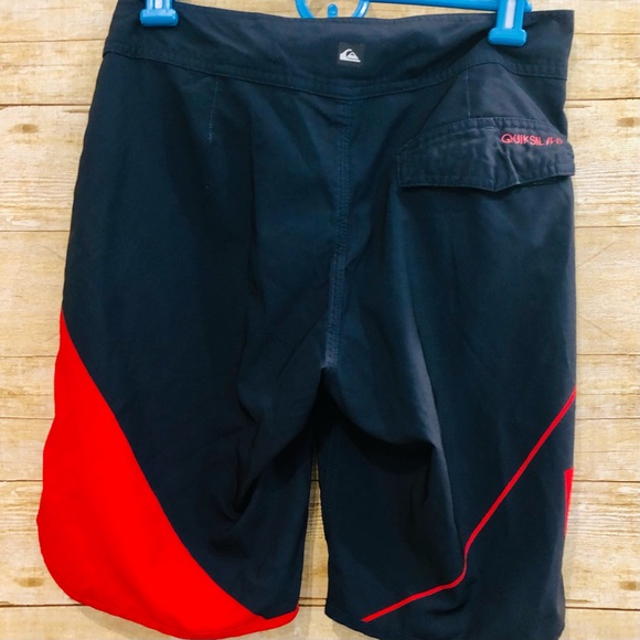Quicksilver Men’s Board Shorts SZ 28 - Picture 2 of 5
